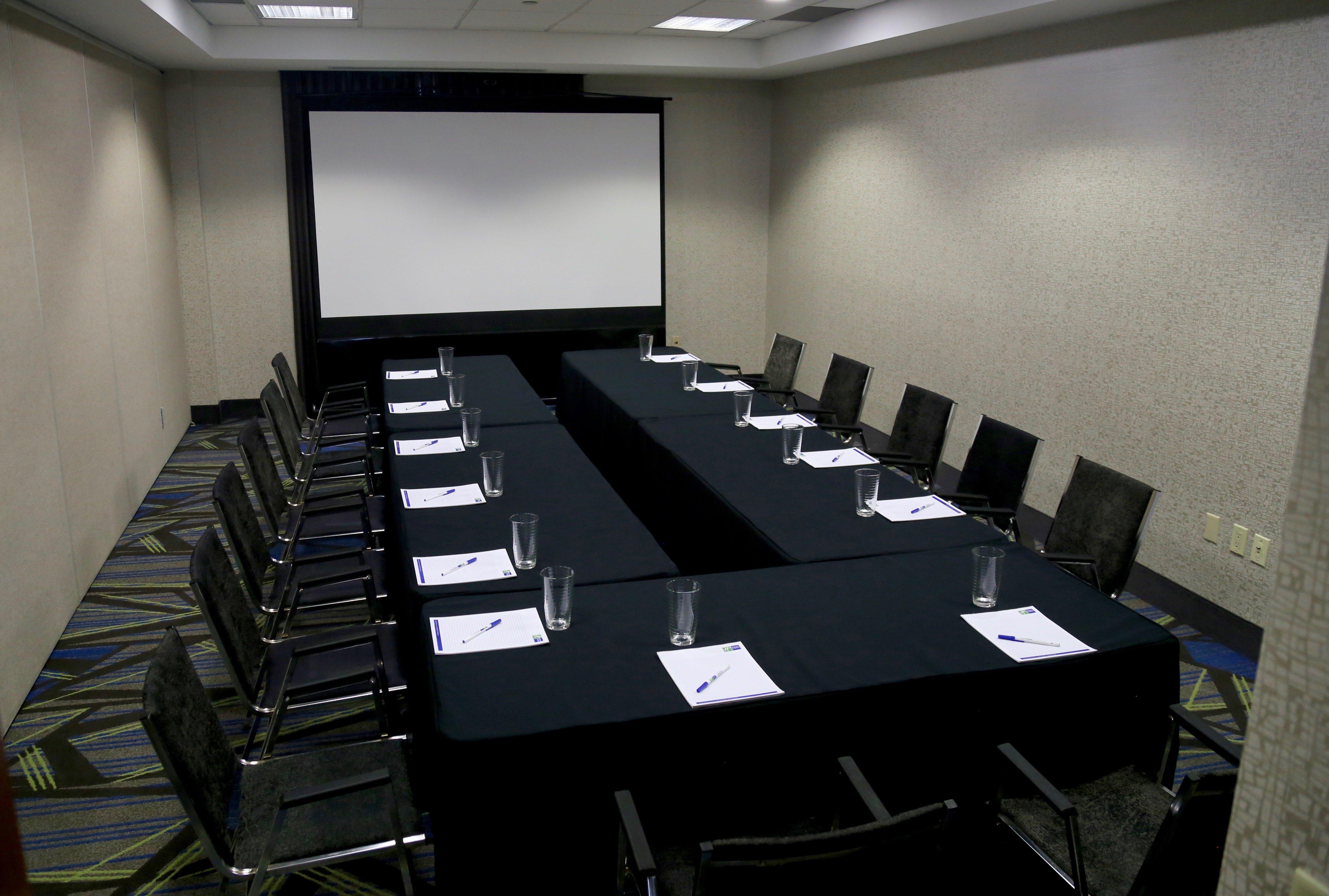 Holiday Inn Express Brampton By Ihg Esterno foto